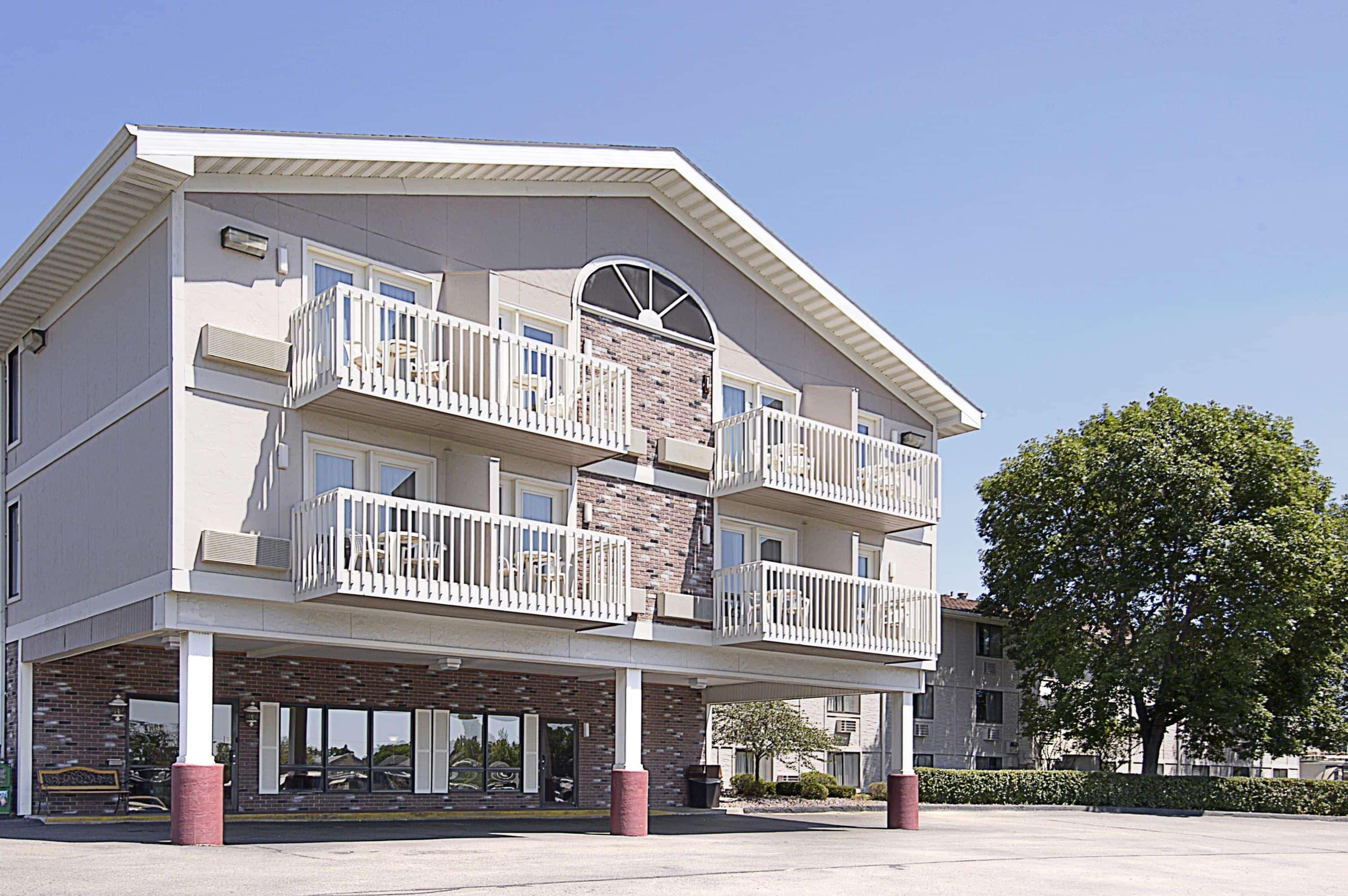 Baymont By Wyndham Rochester Mayo Clinic Area Exterior foto